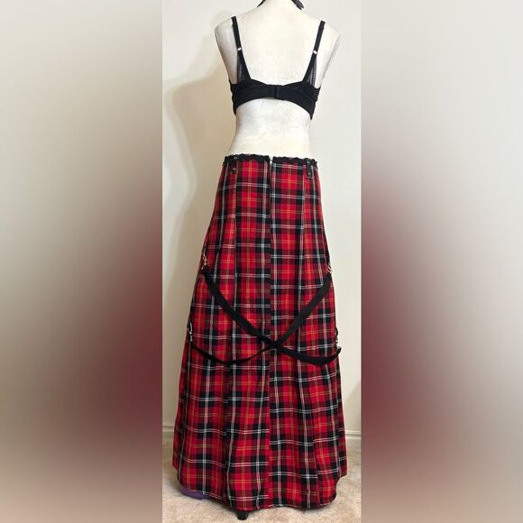Vintage Y2K Serious La Red Plaid Bondage Maxi Skirts with Zipper Pleats SZ M - Picture 2 of 8